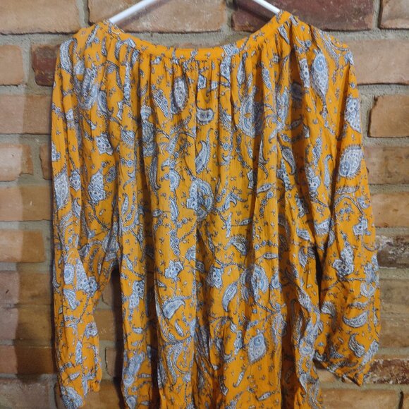 Ladies Plus Size Chaps Button up shirt - Picture 2 of 2